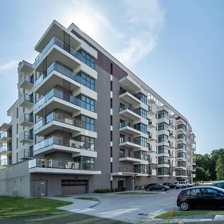 Nowoczesne Apartamenty Z Parkingiem & Balkonem By Noclegi Renters Rzeszow Exterior photo