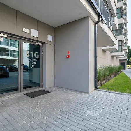 Nowoczesne Apartamenty Z Parkingiem & Balkonem By Noclegi Renters Rzeszow Exterior photo
