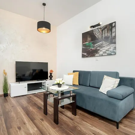 Nowoczesne Apartamenty Z Parkingiem & Balkonem By Noclegi Renters Rzeszow Exterior photo