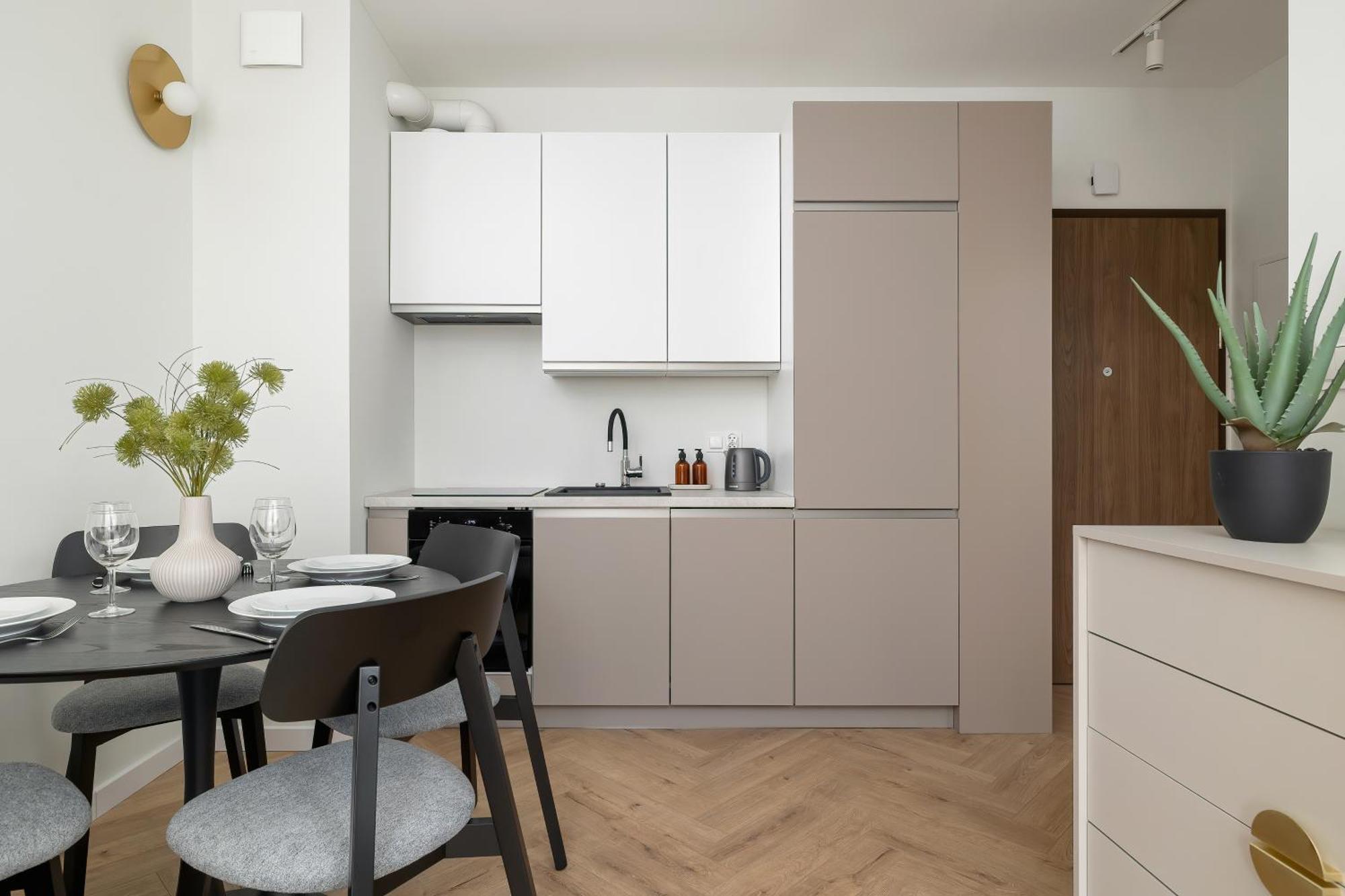 Nowoczesne Z Parkingiem & Balkonem By Renters *