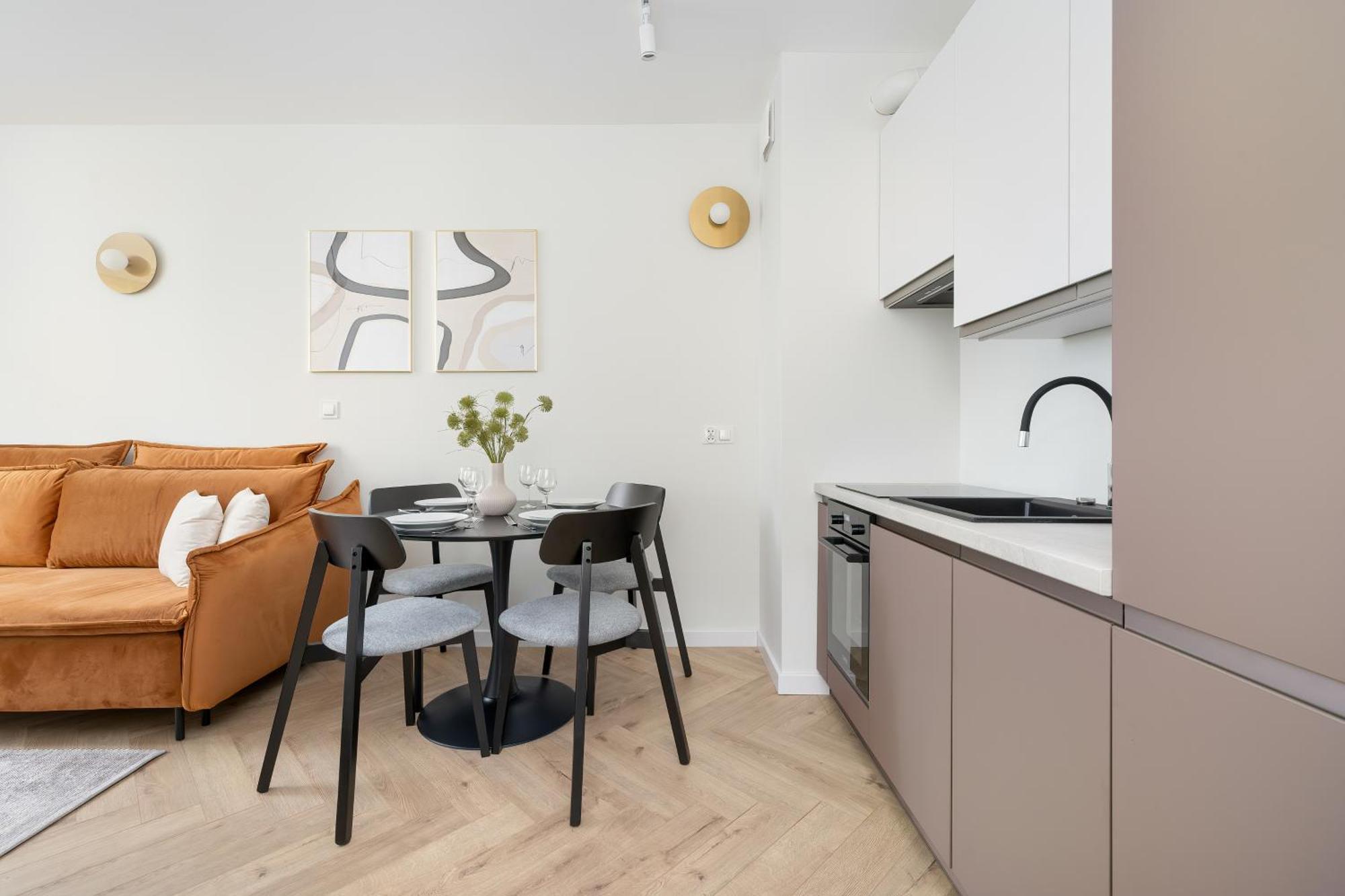 Nowoczesne Z Parkingiem & Balkonem By Renters *