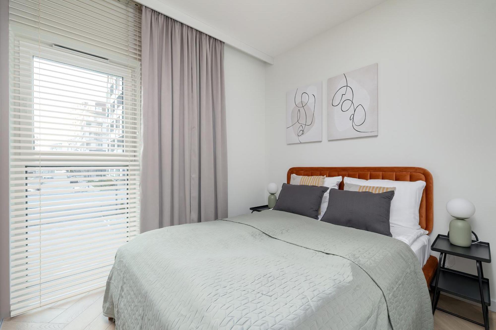 Apartment Nowoczesne Z Parkingiem & Balkonem By Renters *