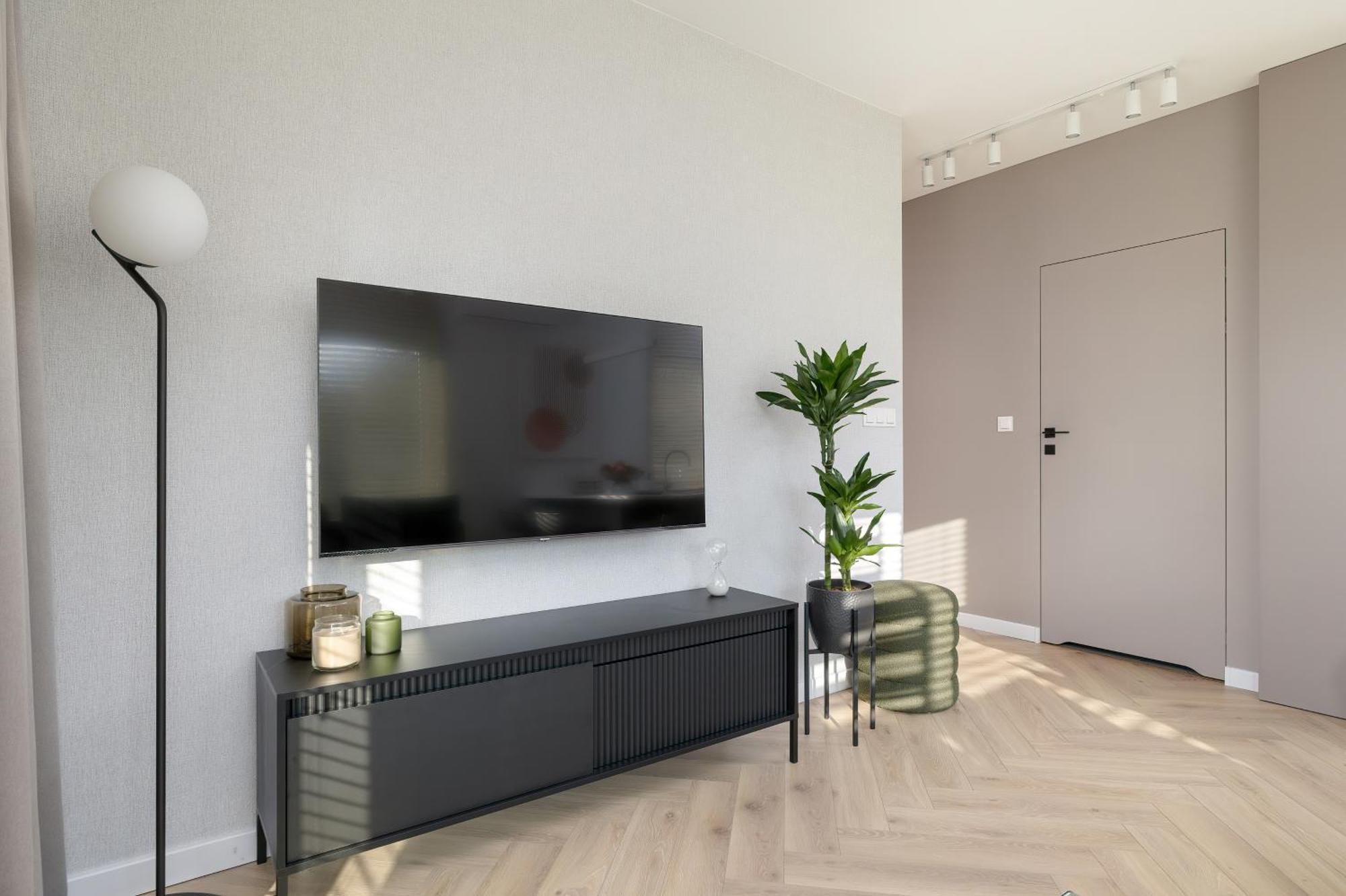 Apartment Nowoczesne Z Parkingiem & Balkonem By Renters