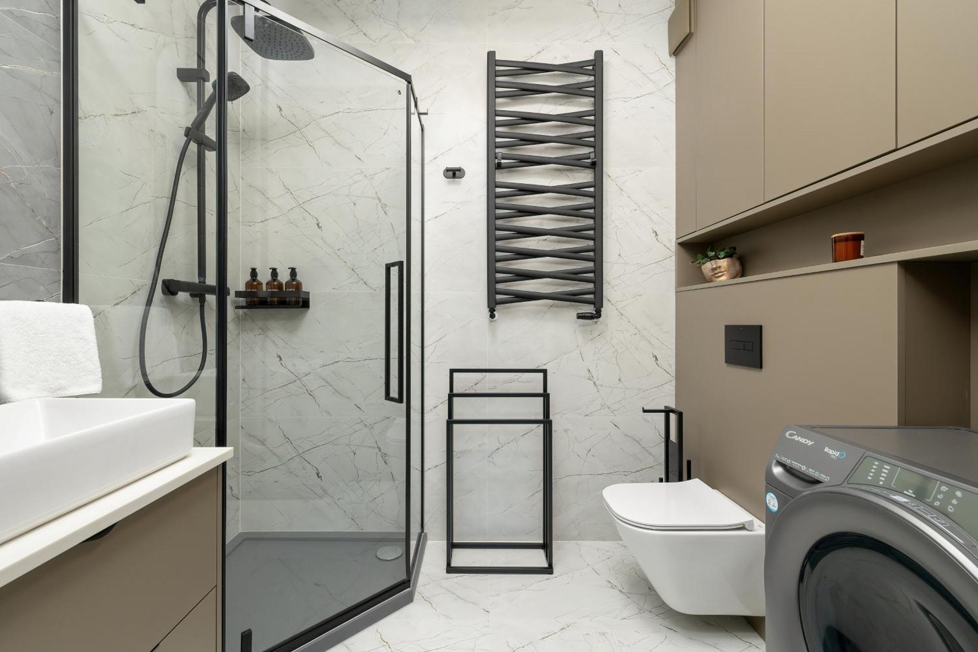 Apartment Nowoczesne Z Parkingiem & Balkonem By Renters